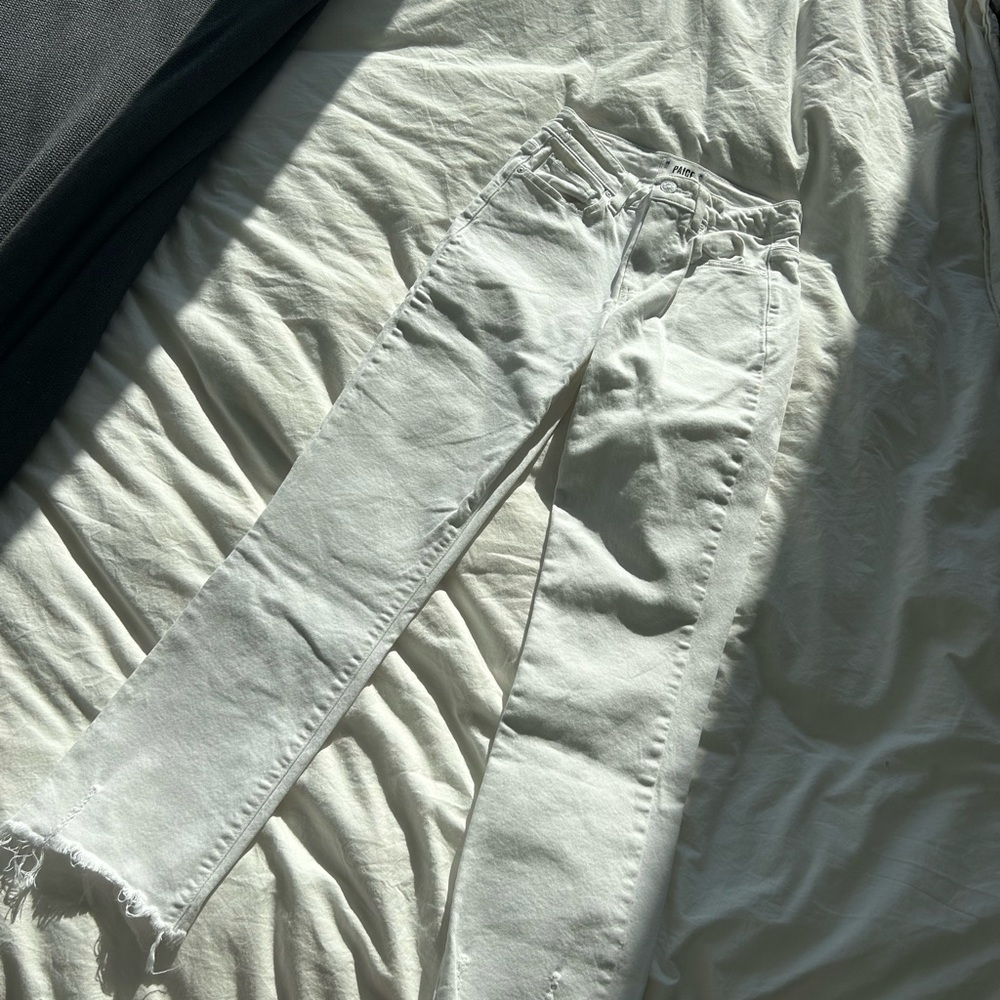 PAIGE Cindy Crop White Denim Jeans